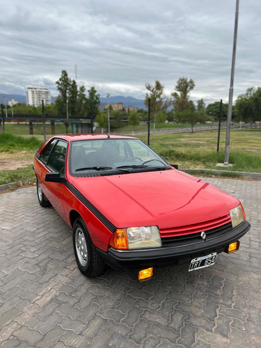 Imagen 10 de 14 de Renault Fuego Gtx 2,2