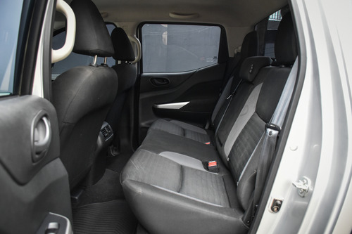 Nissan Frontier 2.3 S Cd 4x4 Mt