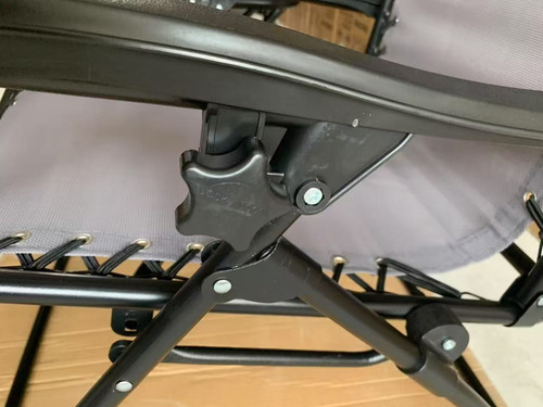 Reposera Gravedad Cero Combo X 2 + Mesa Plegable Zr Fitness Gris