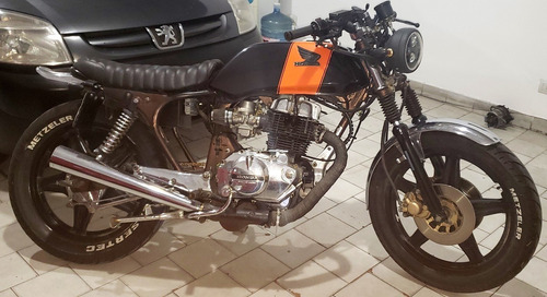 Imagen 5 de 7 de Honda Cb400na Café Racer Clasica De Cuerpo Y Alma