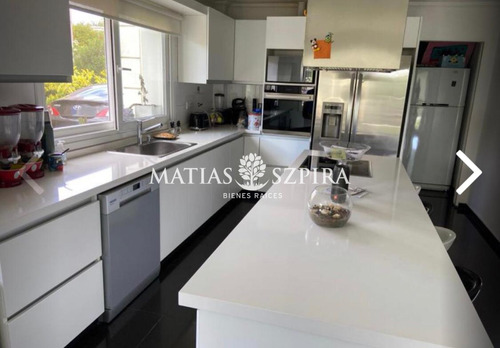 Casa En Venta En Buenos Aires Golf
