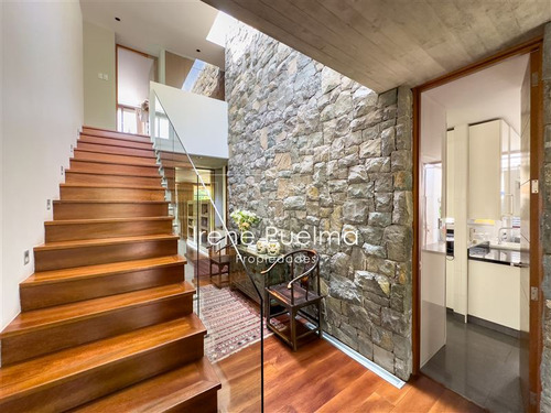 Exclusiva Casa En Condominio Camino La Posada En Las Condes