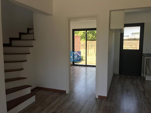 Casa En Propiedad Horizontal A Estrenar En Pinares, 3 Dormitorios Y Parrillero- Ref: 643