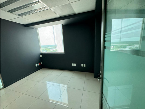 Renta Oficina Tulum Trade Center Cancún Corporativo Seguridad