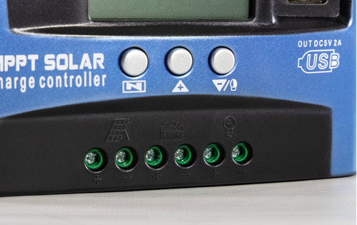 Imagen 3 de 4 de Regulador De Carga P/ Paneles Solares 12v 24v 60 Amper