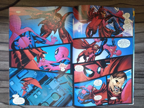 Imagem 3 de 4 de Hq Importada Amazing Spiderman #593 - Marvel Comics
