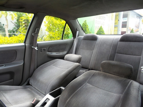 Nissan Sentra B14 Gxe