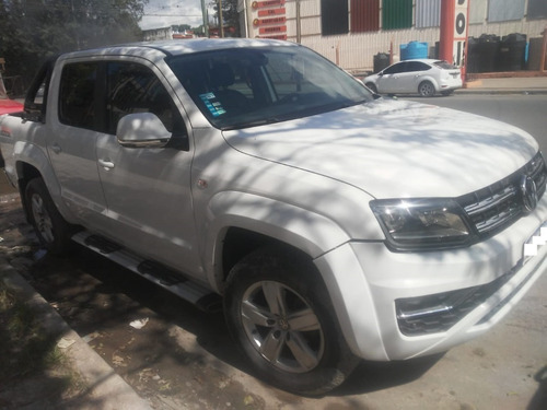 Camioneta Volkswagen Amarok 4x4 2017 Cuero