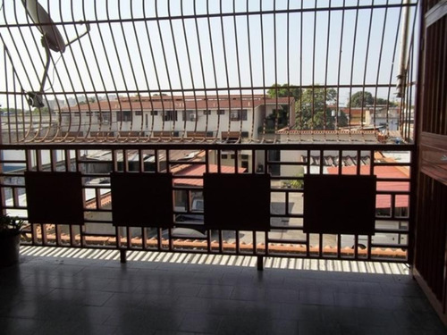 Imagen 12 de 14 de Vendo Práctico Edificio Comercial , Centro De Maracay.