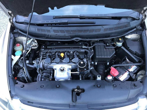 Honda Civic 1.8 Lxs 16v Flex 4p Manual