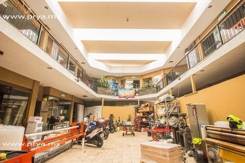 Imagen 10 de 27 de Plaza Comercial En Venta En Providencia, Guadalajara