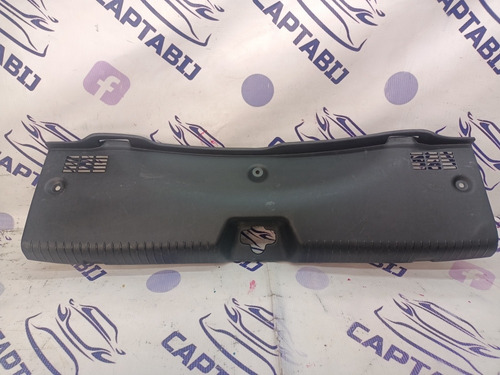 Moldura Embellecedor De Cajuela Hyundai Elantra 1.8 15-16 