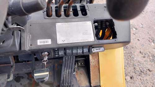 Imagen 2 de 24 de Autoelevador Toyota 42-7fg20 2000kg Nafta/gas