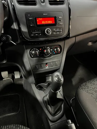 Renault Logan 1.6 Life