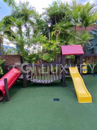 Cgi+ Luxury Lecheria, Vende Apartamento En Conjunto Residencial Puerto Mares