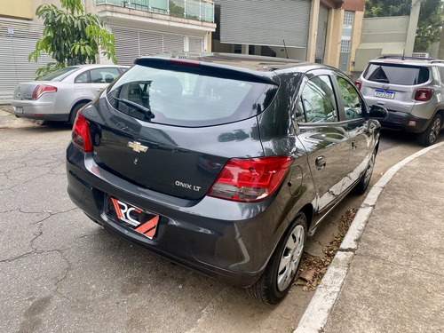 Chevrolet Onix 1.4 Lt 5p