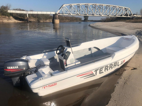 Tracker 530 Para 6 Personas 150 Hp Único Dólar Oficial
