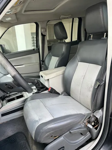 Jeep Liberty Limited Base Piel 4x2 At