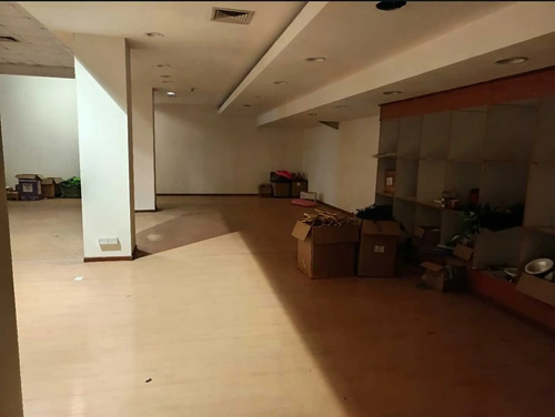 Gran Local Comercial  1.100mt2 Centro Linares (107235)