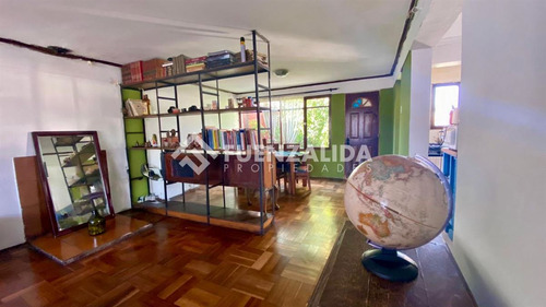 Venta Casa Esquina De 2 Pisos Y Mini Dpto En Cerro Navia