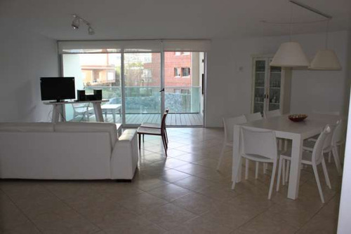 Apartamento En Venta De 3 Dormitorios En Playa Brava (ref: Lij-206)