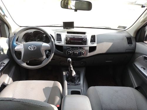 Toyota Hilux 4x2 C/d Dx Pack Elect 2014