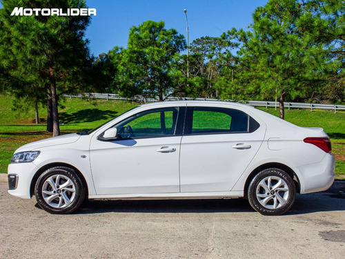 Imagen 2 de 25 de Citroën C-elysée 1.2 Feel Pack Ex Full | Permuta / Financia