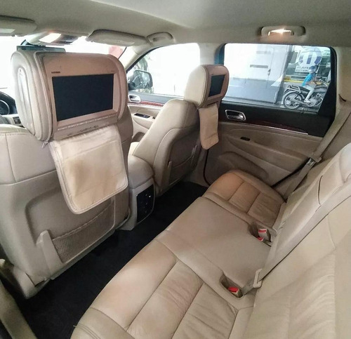 Imagen 4 de 8 de Jeep Grand Cherokee Limited 4x4 2011