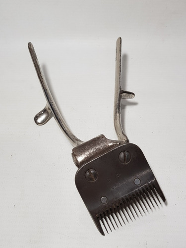 Imagen 3 de 9 de Antiguo Set Peluquería Máquina Y Tijera De Corte Mag 58524