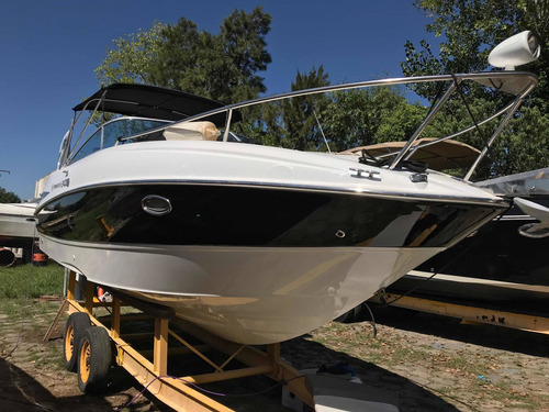 Lancha Quicksilver 2400