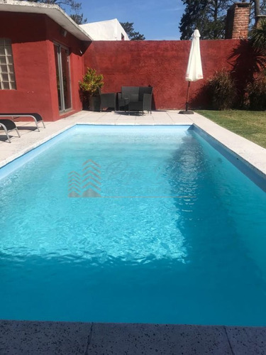 Imagen 11 de 11 de Casa De 3 Dormitorios Con Piscina