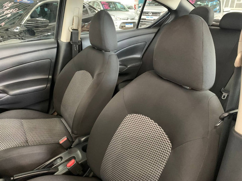 Imagem 7 de 10 de Nissan Versa 1.6 16v Flexstart S 4p Manual