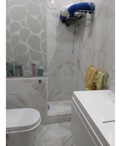 Casa De 3 Dormitorios Crespo Al 600 Excelente