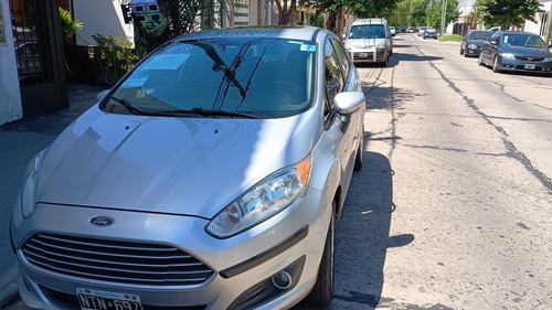 Ford Fiesta Kinetic 1.6 Se Plus Powershift 120cv