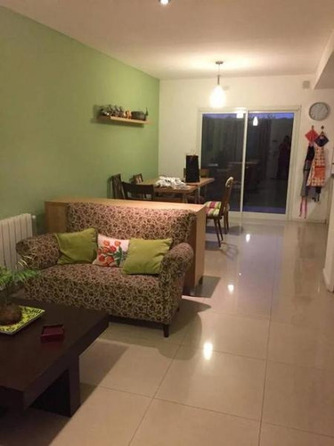 Venta - Amplio Triplex En Altos Del Molino - Bayugar Negocios Inmobiliarios