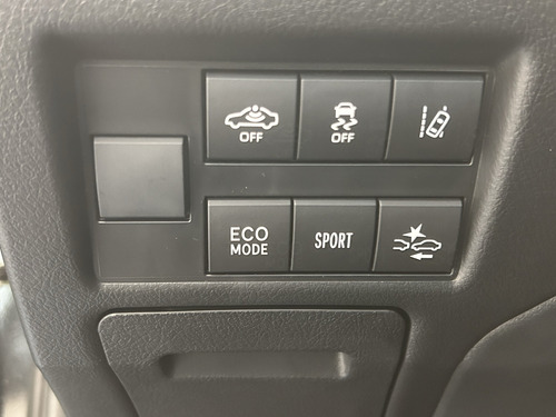 Toyota Yaris 1.5 16V FLEX SEDAN XLS MULTIDRIVE