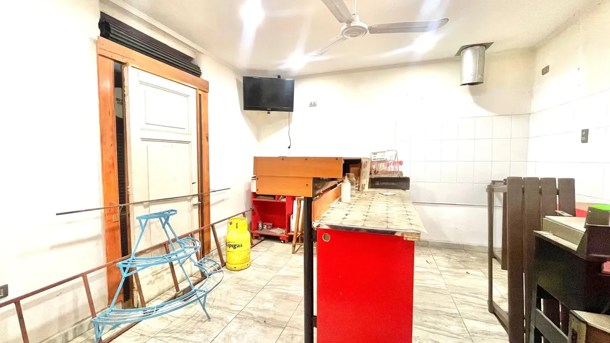 Imagen 5 de 13 de Dos Casas Y Local Comercial Renato Zanelli (115062)