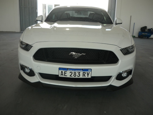 Ford Mustang 5.0 Gt 421cv