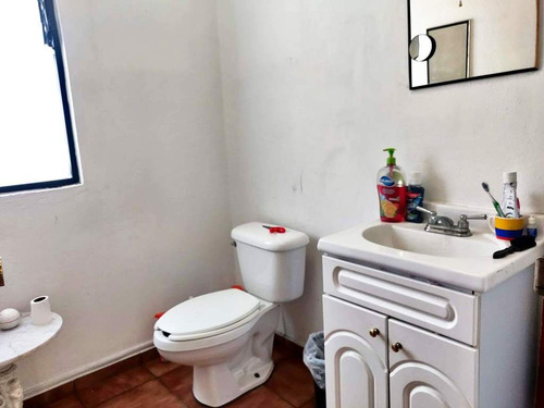 Casa En Venta Con Gran Terreno En Colonia Álamos: Ideal Para Colegios Y Vivienda