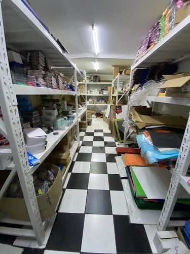 Imagen 5 de 17 de Local Comercial En Venta En Maipú