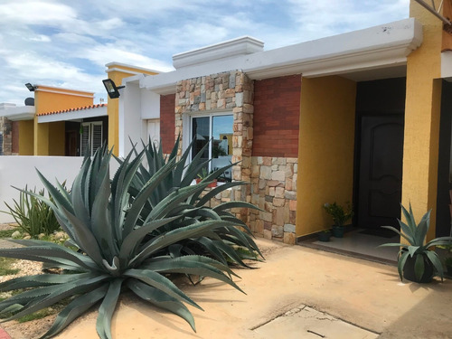Imagen 1 de 14 de En Venta Casa En Puerta Maraven