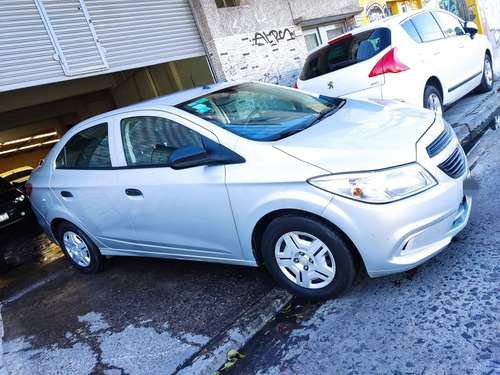 Imagen 6 de 12 de Chevrolet Prisma 2017 1.4 Joy Ls 98cv