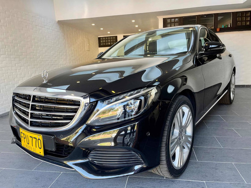 Imagen 13 de 20 de Mercedes-benz Clase C 2018 2.0 Cgi Exclusive