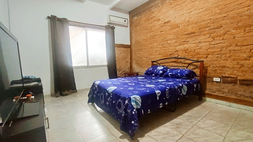 Se Vende Casa 154m2 6h/4b/2p El Cementerio