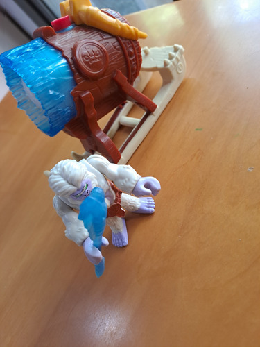 Muñeco Yeti De Imaginext Con Lanzanieve (Usado)