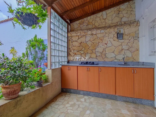 Imagen 20 de 23 de Exclusiva Casa Con Piso De Mármol En La Trigaleña, Daniela J.