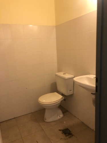 Imagen 3 de 5 de Local En Venta En Santos Lugares