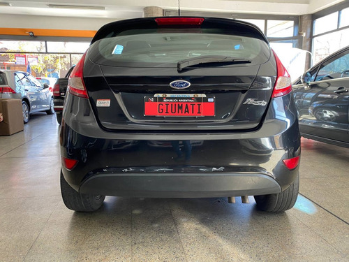 Ford Fiesta 1.6 Titanium. Año 2011. C/gnc