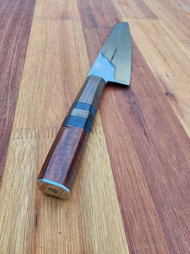 Cuchillo Estilo Japones. Hoja 20cm Inoxidable Marrón Oscuro