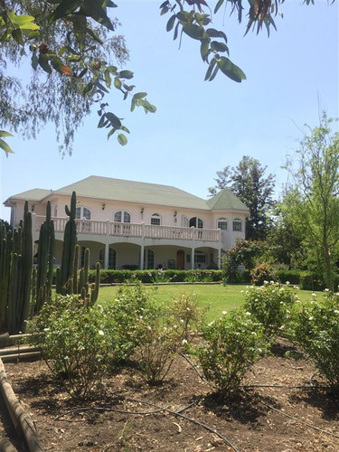 Hermosa Casa Estilo Provenzal Romantica